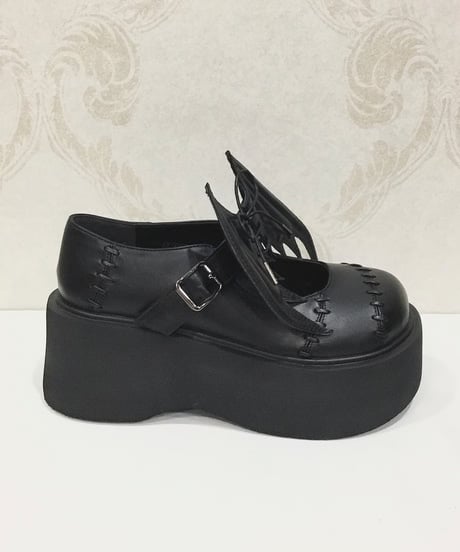 ATELIER-PIERROT／ “Nocturnal Grave” Batwing Mended Shoes (ブラック）S～XLの4サイズ