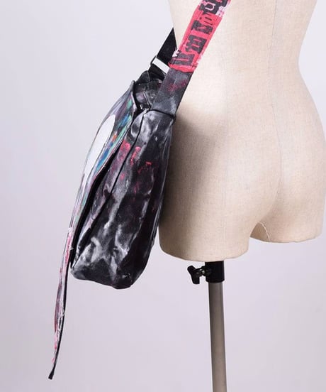 h.NAOTO/エイチ・ナオト　Destroy Action Paint Bag