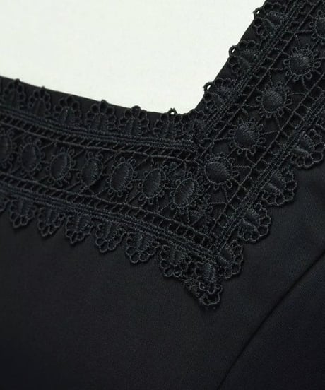 Sheglit/シェグリット／"Del Fiore"タックワンピース