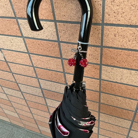 さくらんぼ目印ビーズチャーム