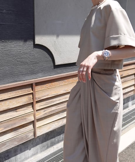 Velvet Line Blouse(Beige)