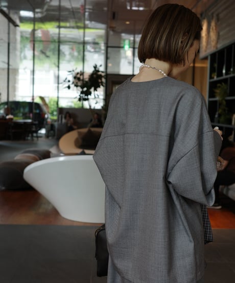 【1】Silent Line Tops（grey)