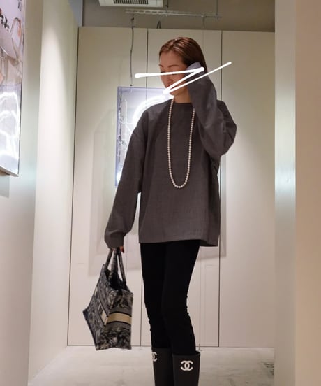 【1】Silent Line Tops（grey)