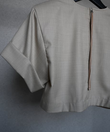 Velvet Line Blouse(Beige)