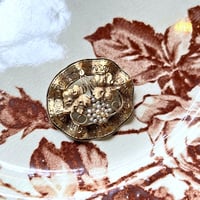 葡萄パールゴールドブローチ