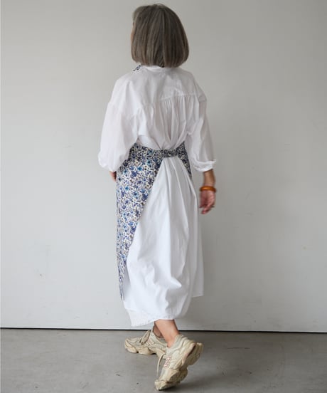 SQUARE APRON (Short) / LIBERTY Rachel (blue)