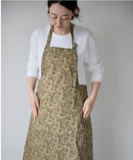 SQUARE APRON (Short) / LIBERTY Chive (green)