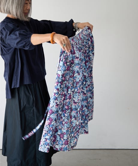 GATHERED APRON A / LIBERTY Gloria Romo (purple)