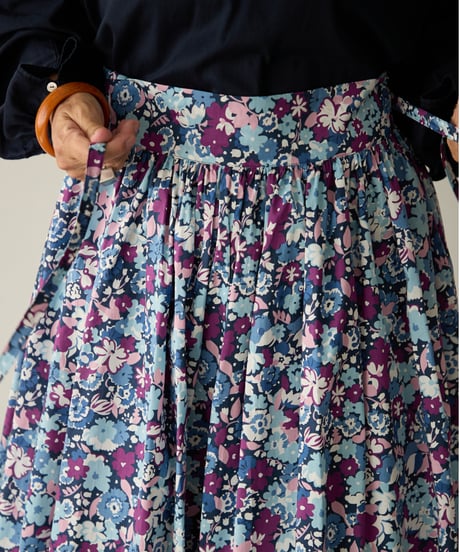 GATHERED APRON A / LIBERTY Gloria Romo (purple)
