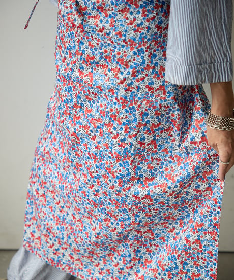 SQUARE APRON / LIBERTY Wiltshire (red)