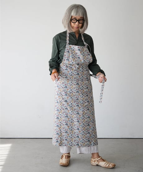 SQUARE APRON / LIBERTY Annabella (red）
