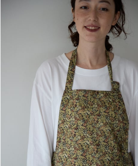 SQUARE APRON (Short) / LIBERTY Chive (green)