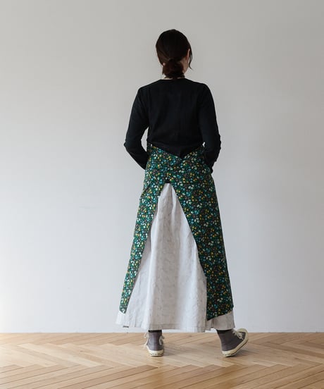 SQUARE APRON / LIBERTY Maria (black)