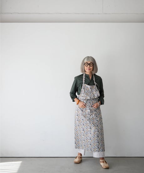 SQUARE APRON / LIBERTY Annabella (red）