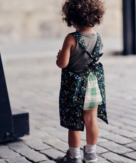 KIDS APRON / LIBERTY Maria (black)