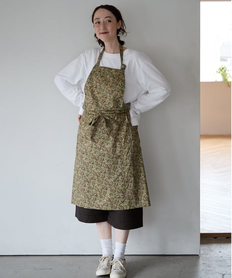 SQUARE APRON (Short) / LIBERTY Chive (green)