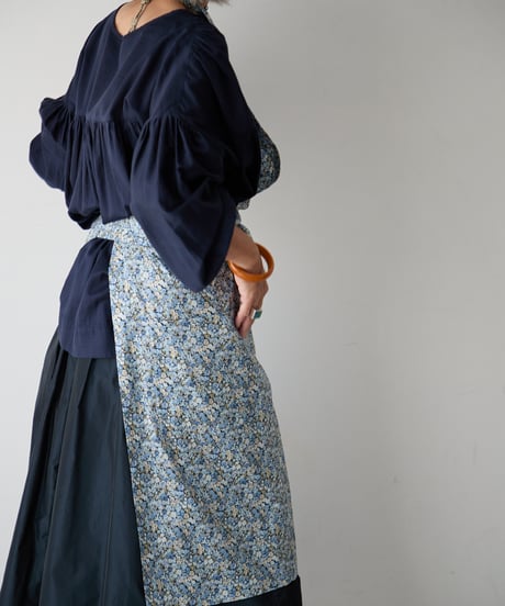 SQUARE APRON (Short) / LIBERTY Chive (blue)