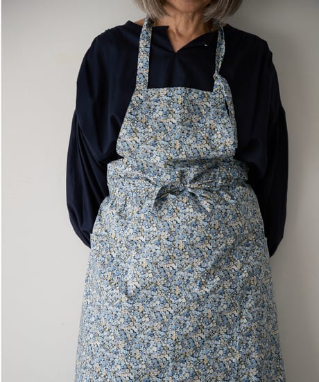 SQUARE APRON (Short) / LIBERTY Chive (blue)