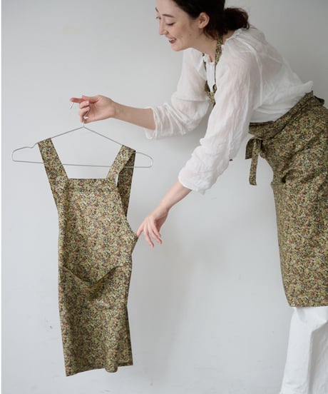 KIDS APRON L / LIBERTY Chive (green)