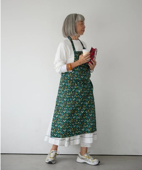 SQUARE APRON (Short) / LIBERTY Maria (black)