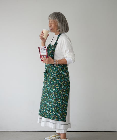 SQUARE APRON (Short) / LIBERTY Maria (black)