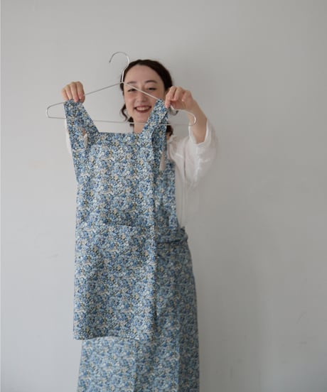 KIDS APRON L / LIBERTY Chive (blue)