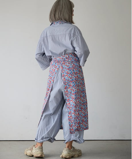 SQUARE APRON / LIBERTY Wiltshire (red)