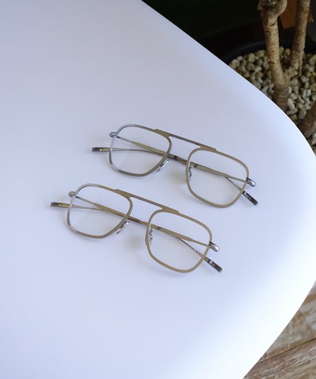 OG x OLIVER GOLDSMITH OLIVER Ⅲ-T c.A GOLD,A SILVER