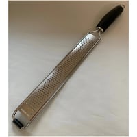 ジャカード ラスプ型 ファイン ゼスターグレーター、 カバー付き