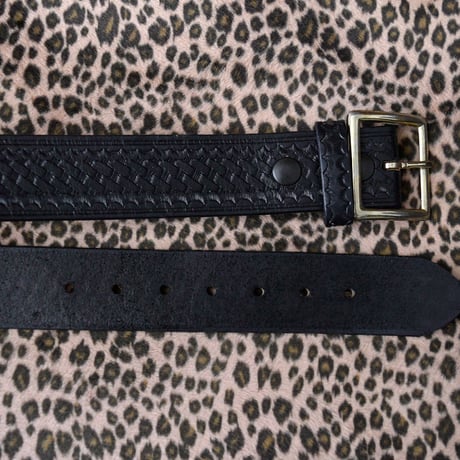 GOOD! BOSTON LEATHER BASKET WEAVE GARRISON BELT 34
