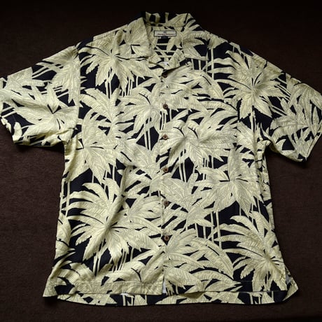 MINT! TOMMY BAHAMA HAWAIIAN SHIRTS M