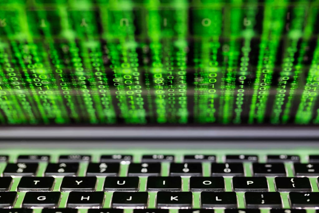 Sichere Nachrichtenfunktion auf einer Auktionsplattform, um private Details zu besprechen.