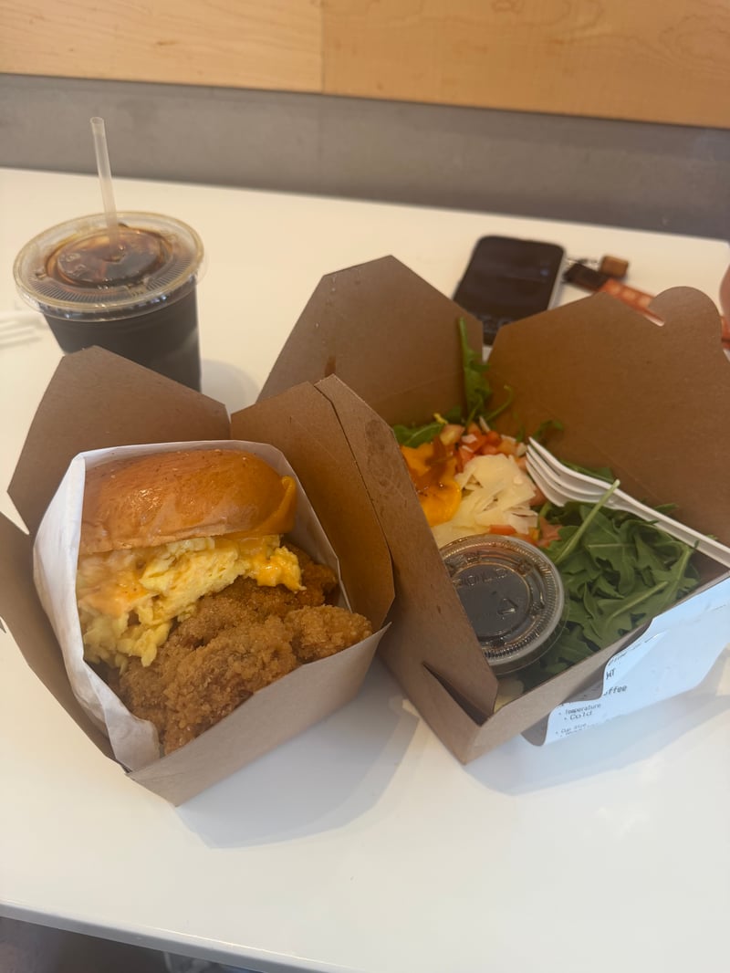Egghead Sando Cafe