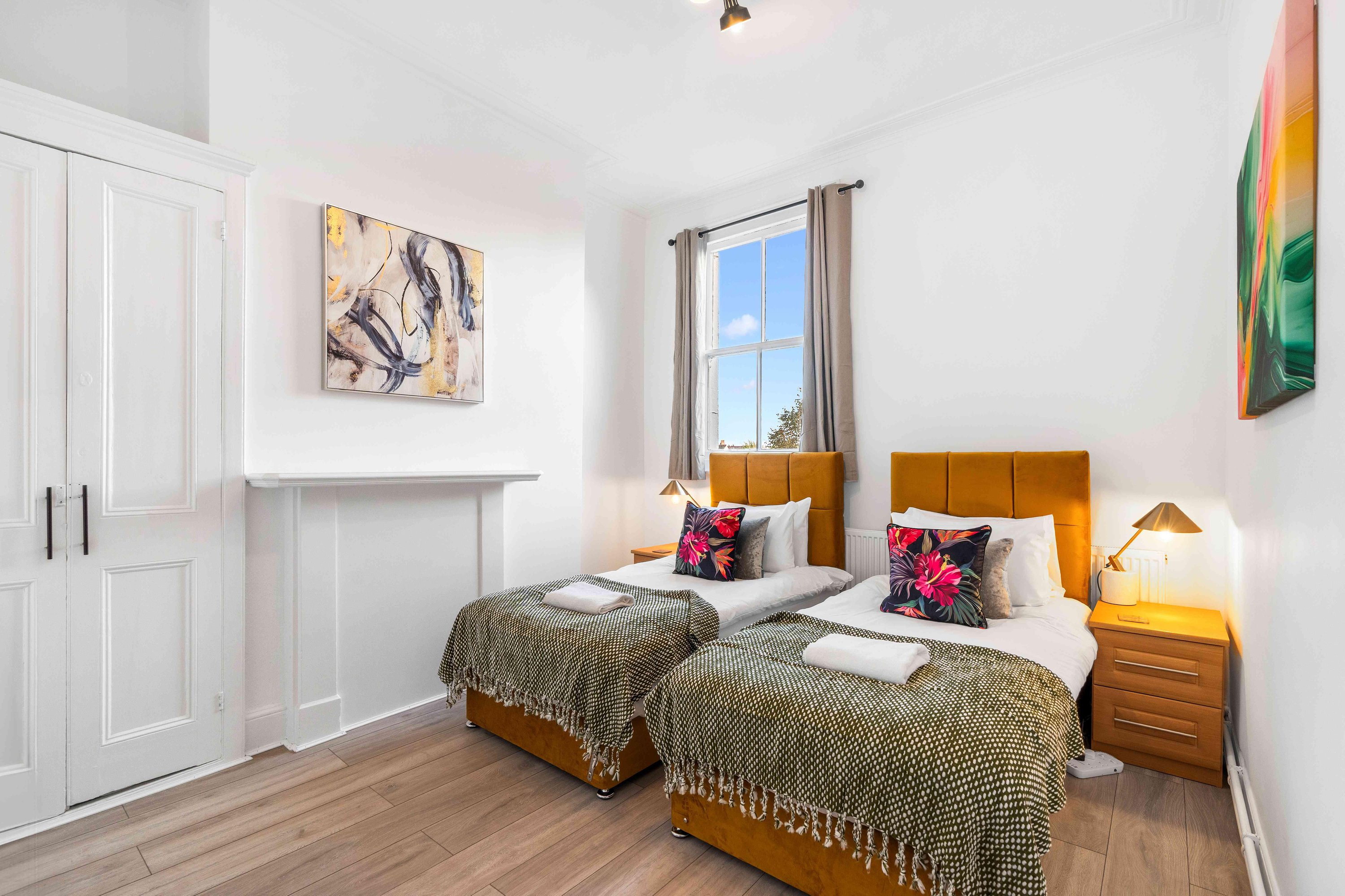 Hove Above | By My Getaways in 112 Church Road, Hove, East Sussex BN3 2EB - Property image 9 - VivreStays