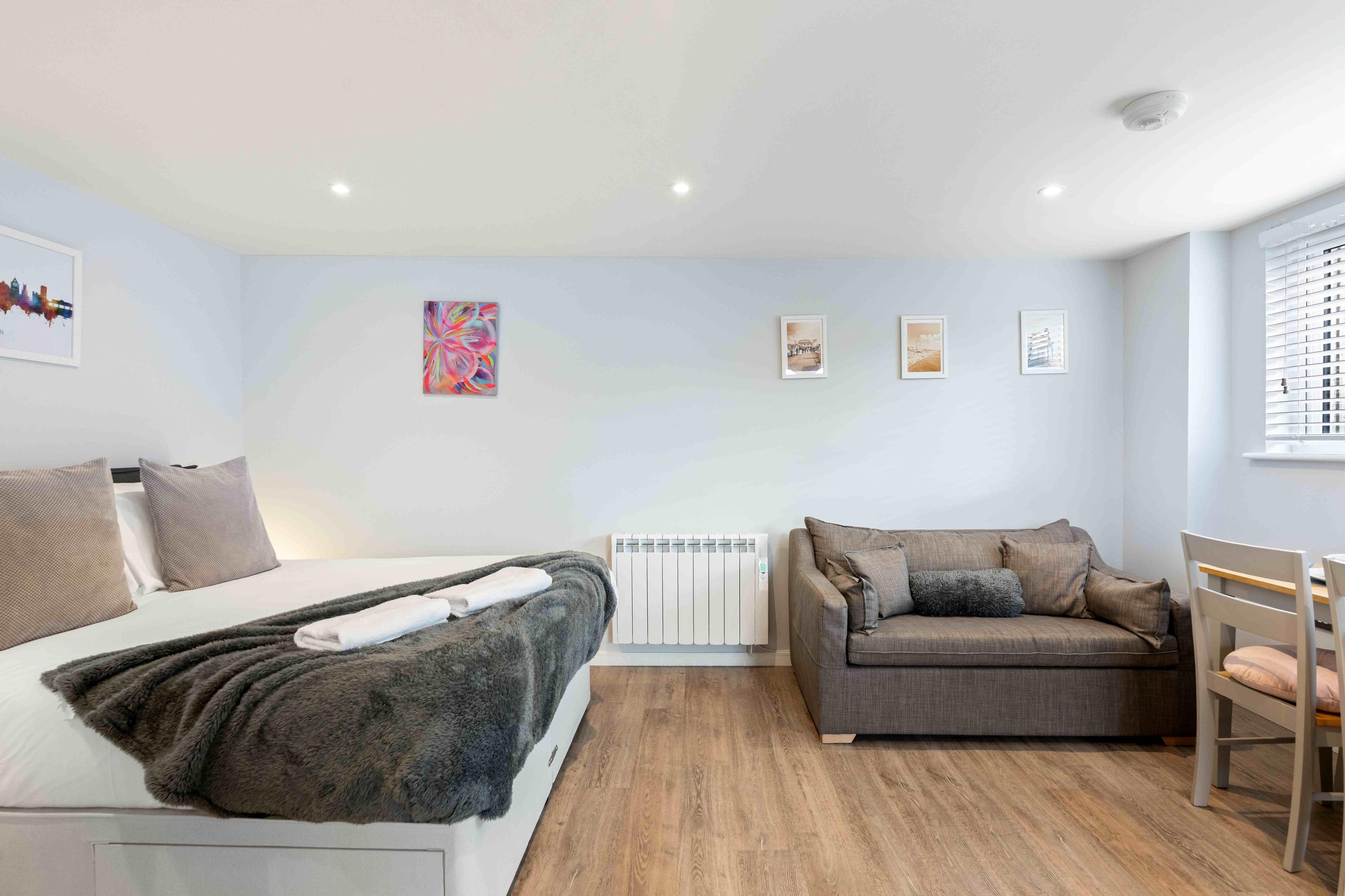 The Patch with free parking | By My Getaways in Mayfield Crescent Patcham, Brighton BN1 8HR - Property image 11 - VivreStays