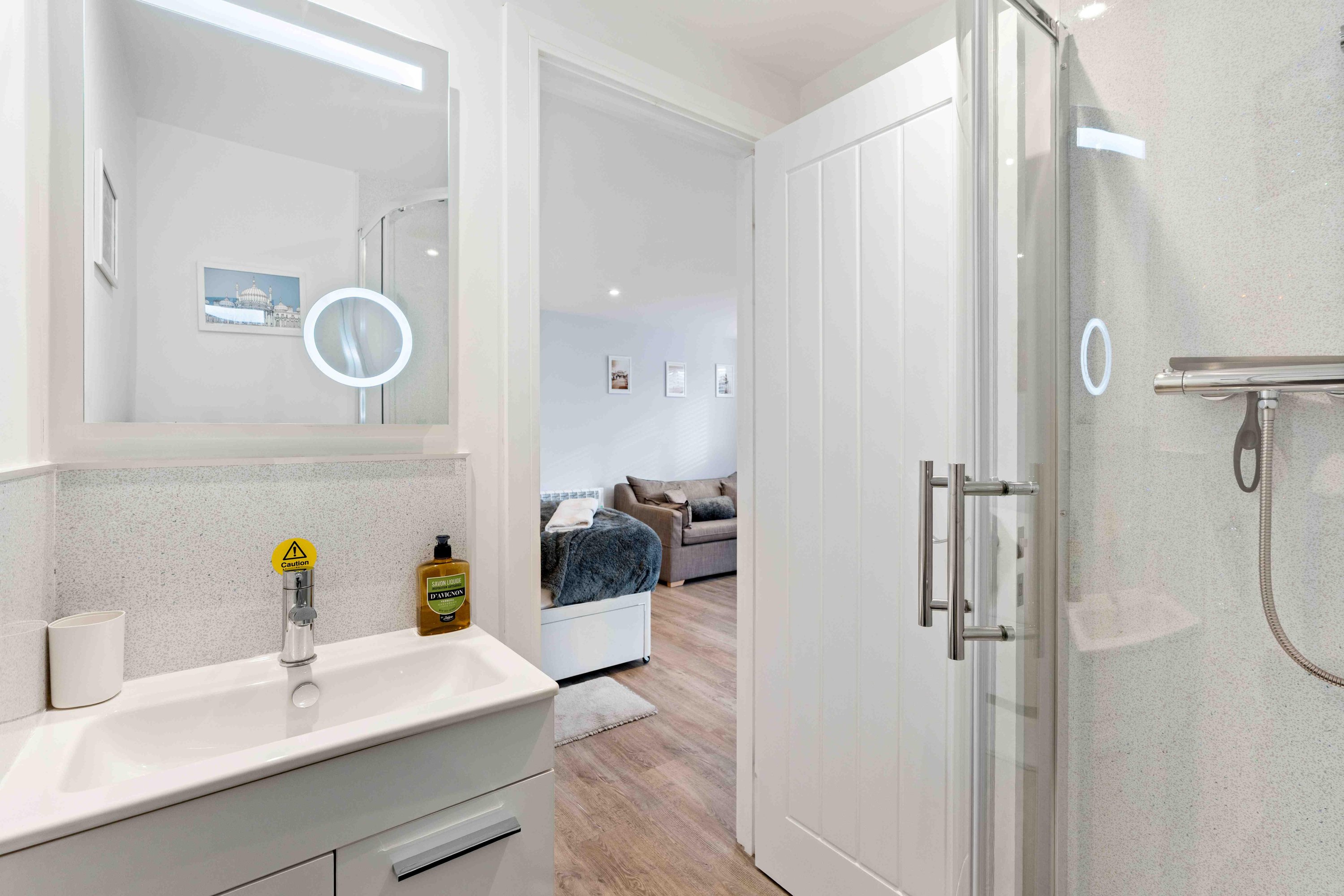 The Patch with free parking | By My Getaways in Mayfield Crescent Patcham, Brighton BN1 8HR - Property image 13 - VivreStays