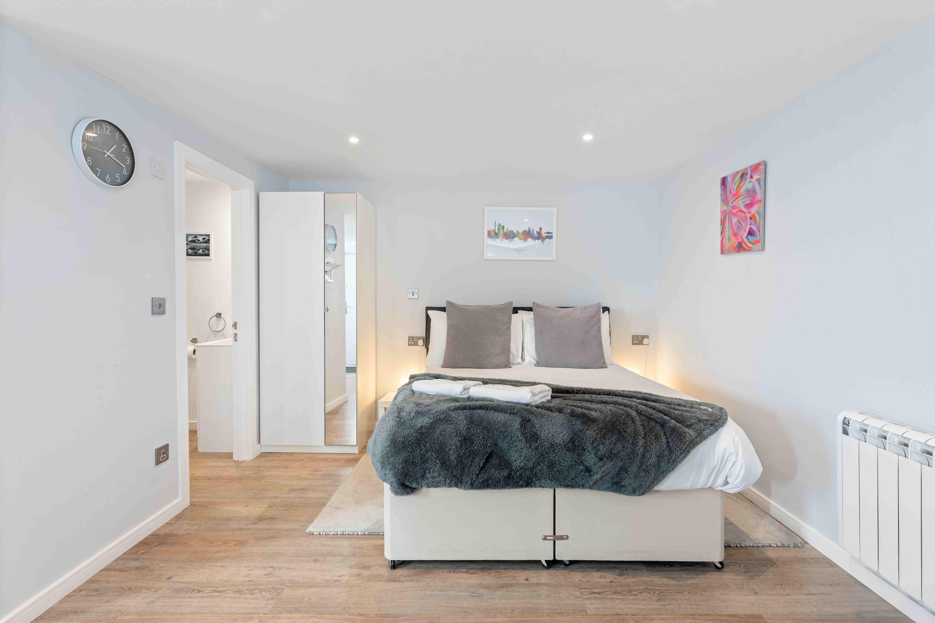 The Patch with free parking | By My Getaways in Mayfield Crescent Patcham, Brighton BN1 8HR - Property image 16 - VivreStays