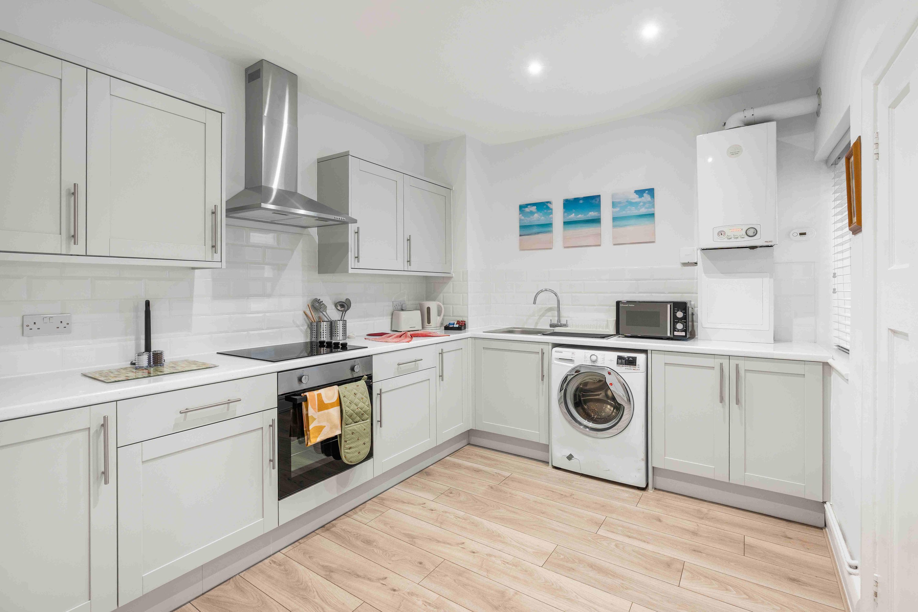 Ferry Fab Pad | By My Getaways in 15A Ferry Road, Shoreham Bn43 5RA - Property image 9 - VivreStays