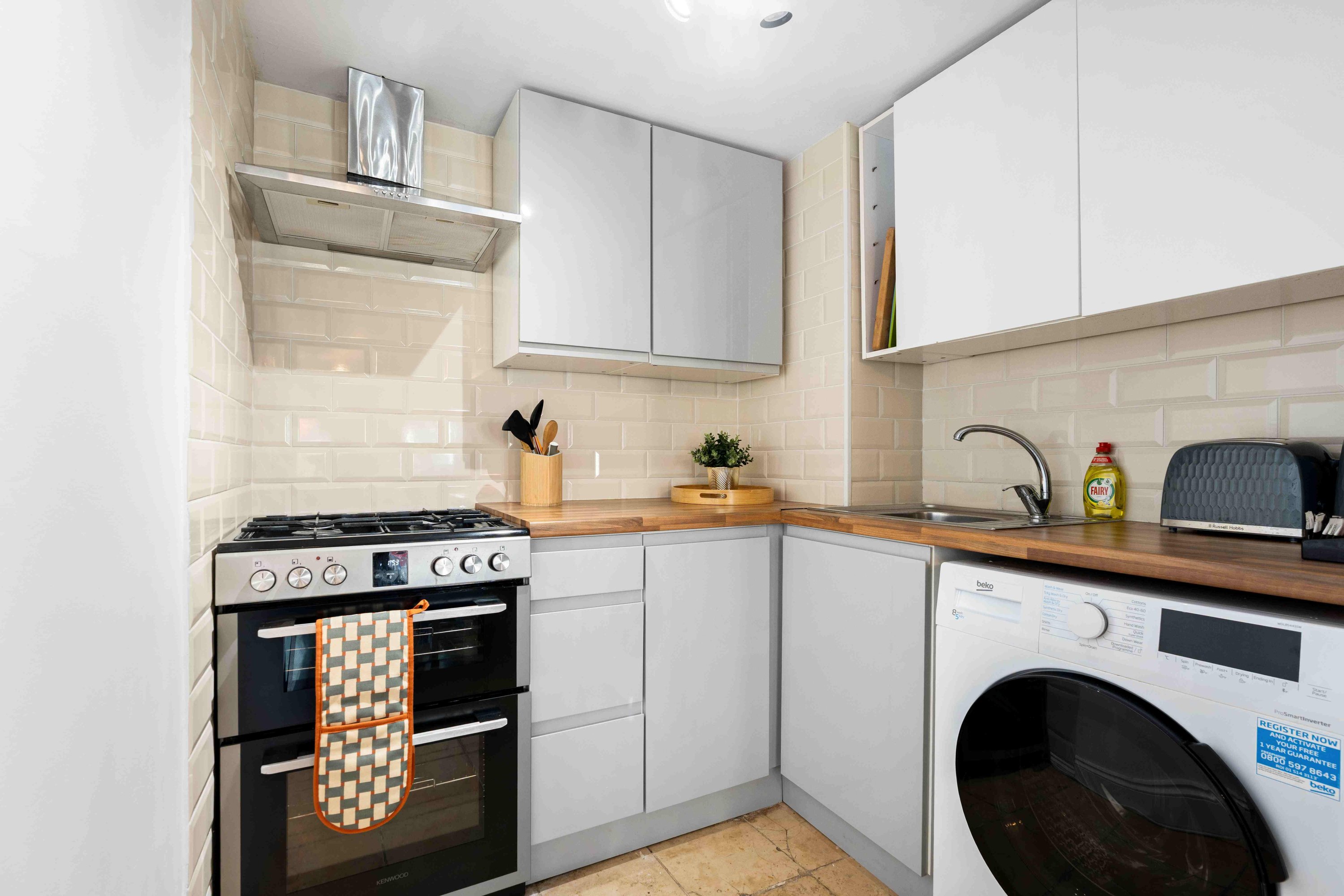 Beach Reach | By My Getaways in 22 Oriental Place, Brighton BN1 2LL - Property image 7 - VivreStays