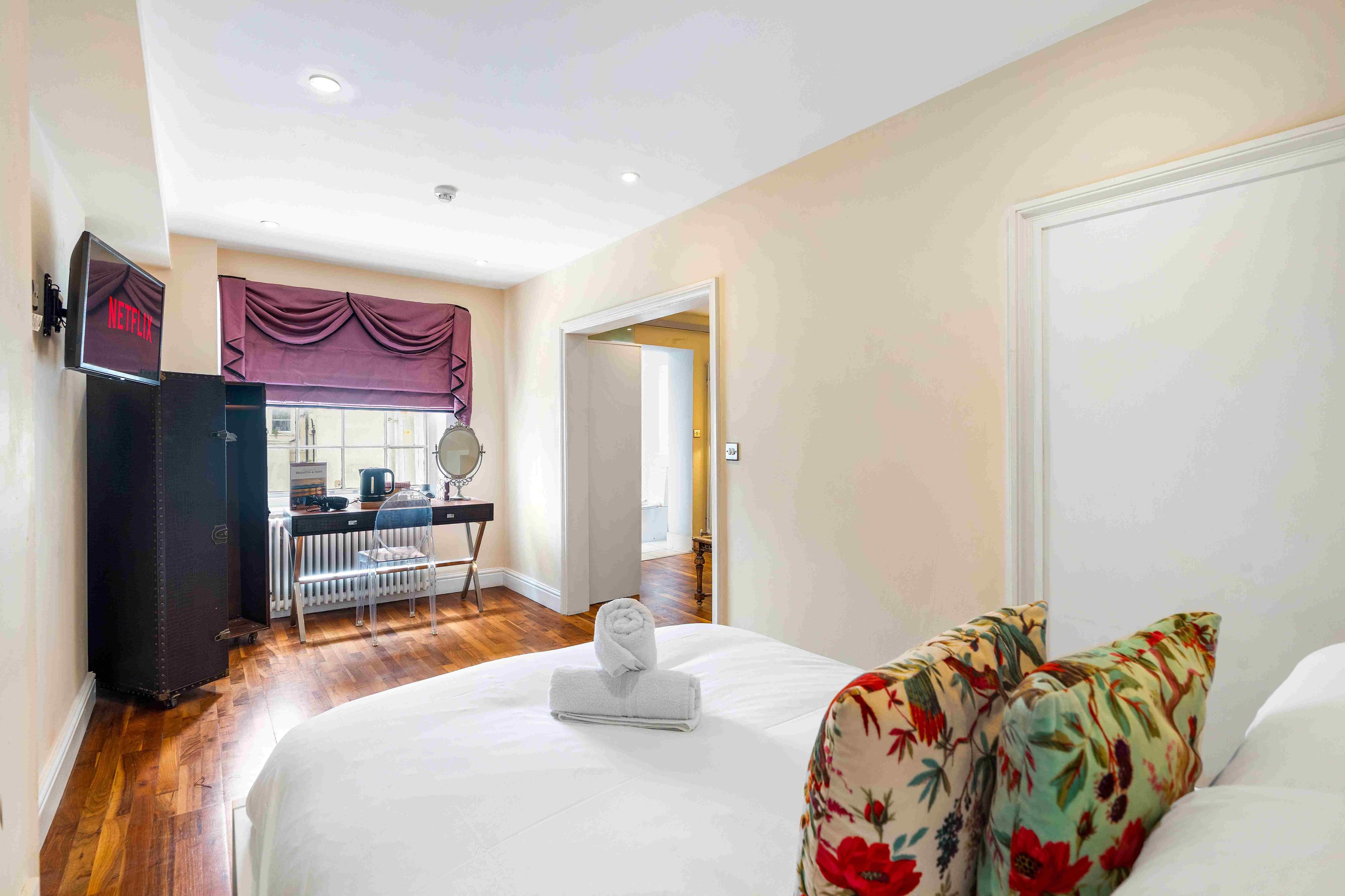 Oriental Rooms | By My Getaways in Rooms 1 - 9, The Oriental Hotel,  9 Oriental Place, Brighton, BN1 2LJ - Property image 14 - VivreStays