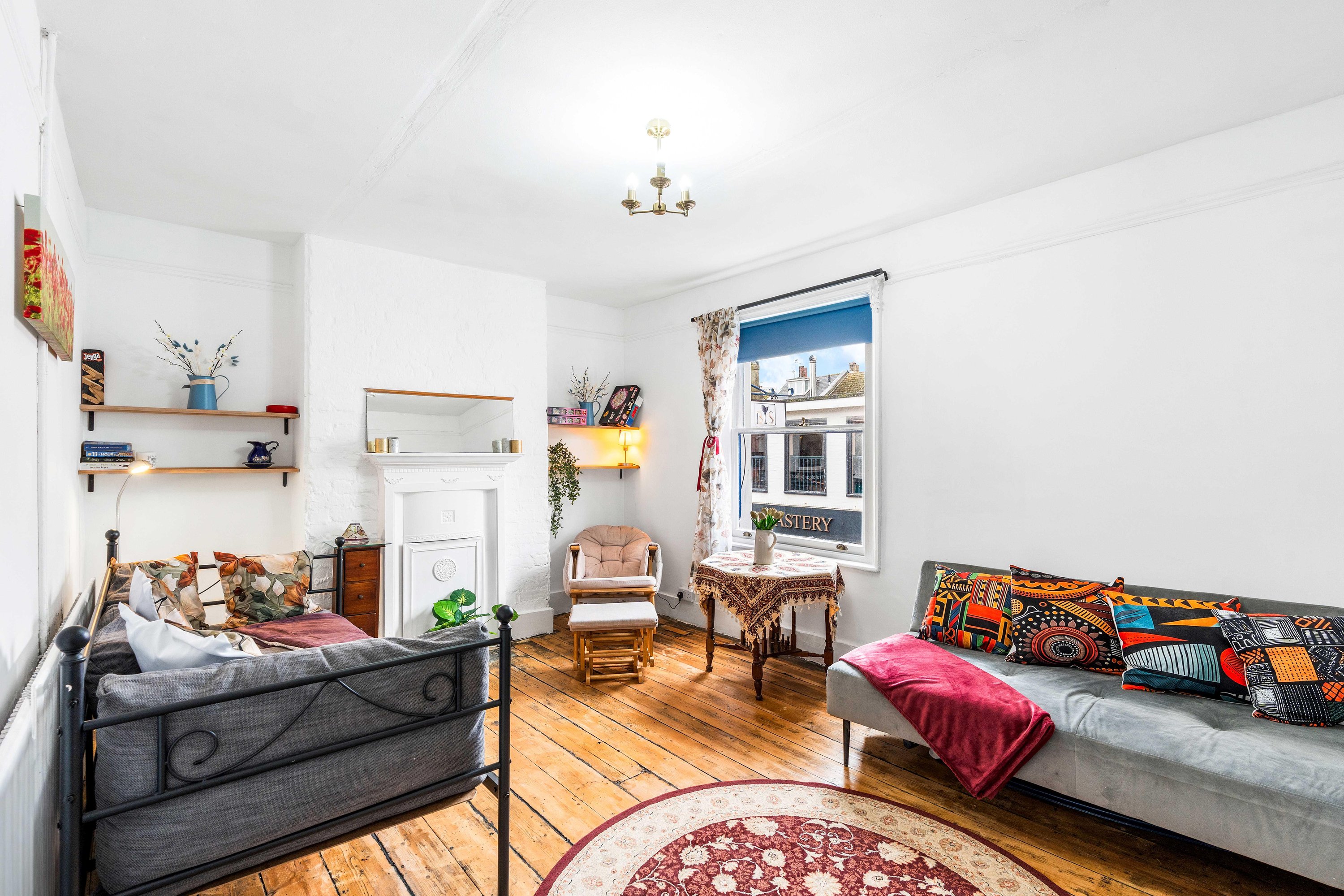 Simply Boho | By My Getaways serviced apartment - UK - VivreStays