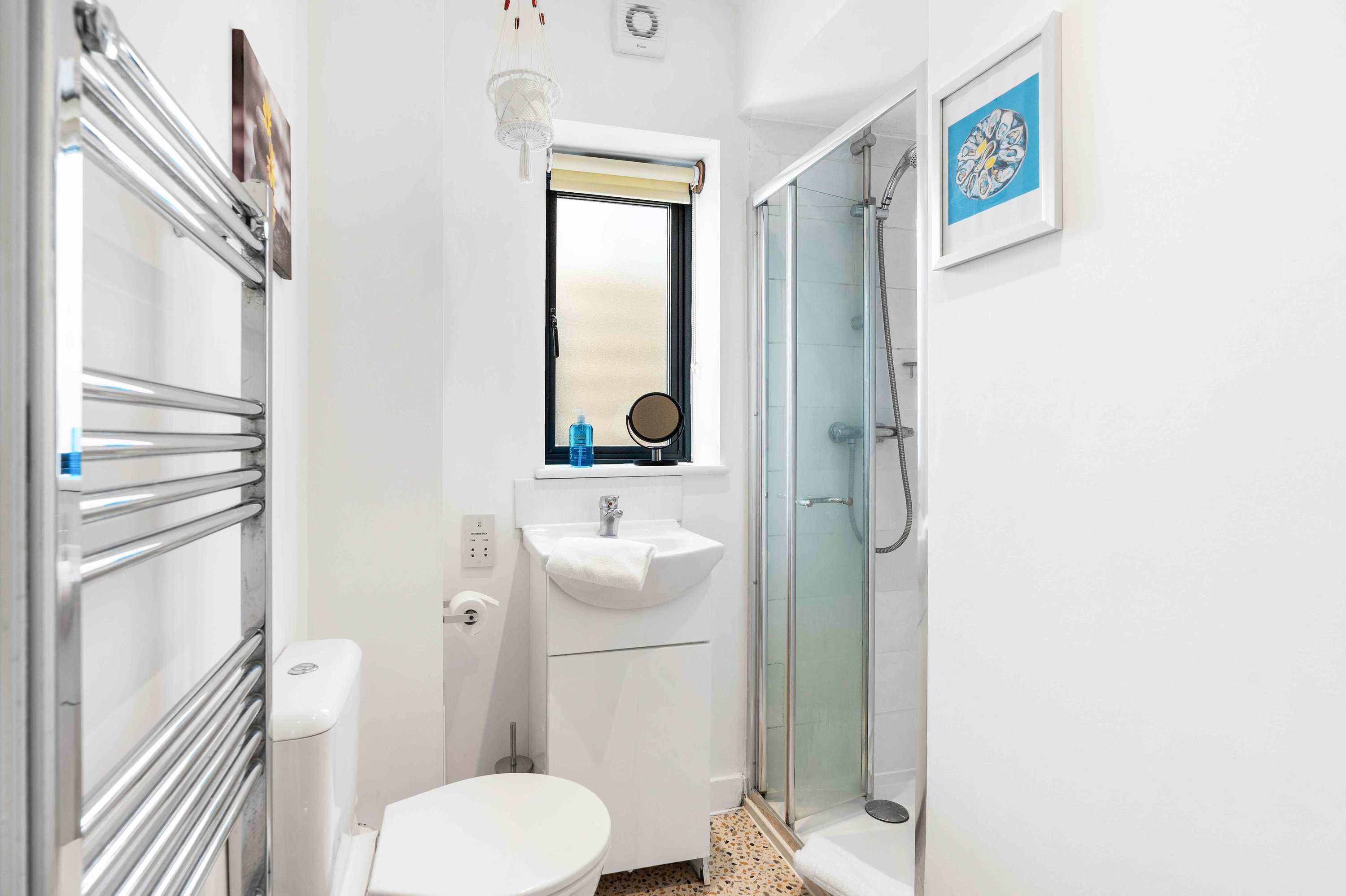 Chapel Waves | By My Getaways in 29D Chapel Street,  Kemptown BN2 1RQ - Property image 10 - VivreStays