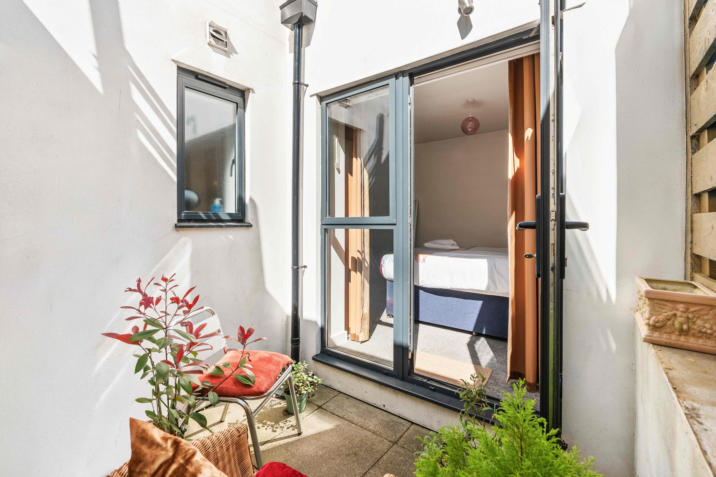 Chapel Waves | By My Getaways in 29D Chapel Street,  Kemptown BN2 1RQ - Property image 16 - VivreStays