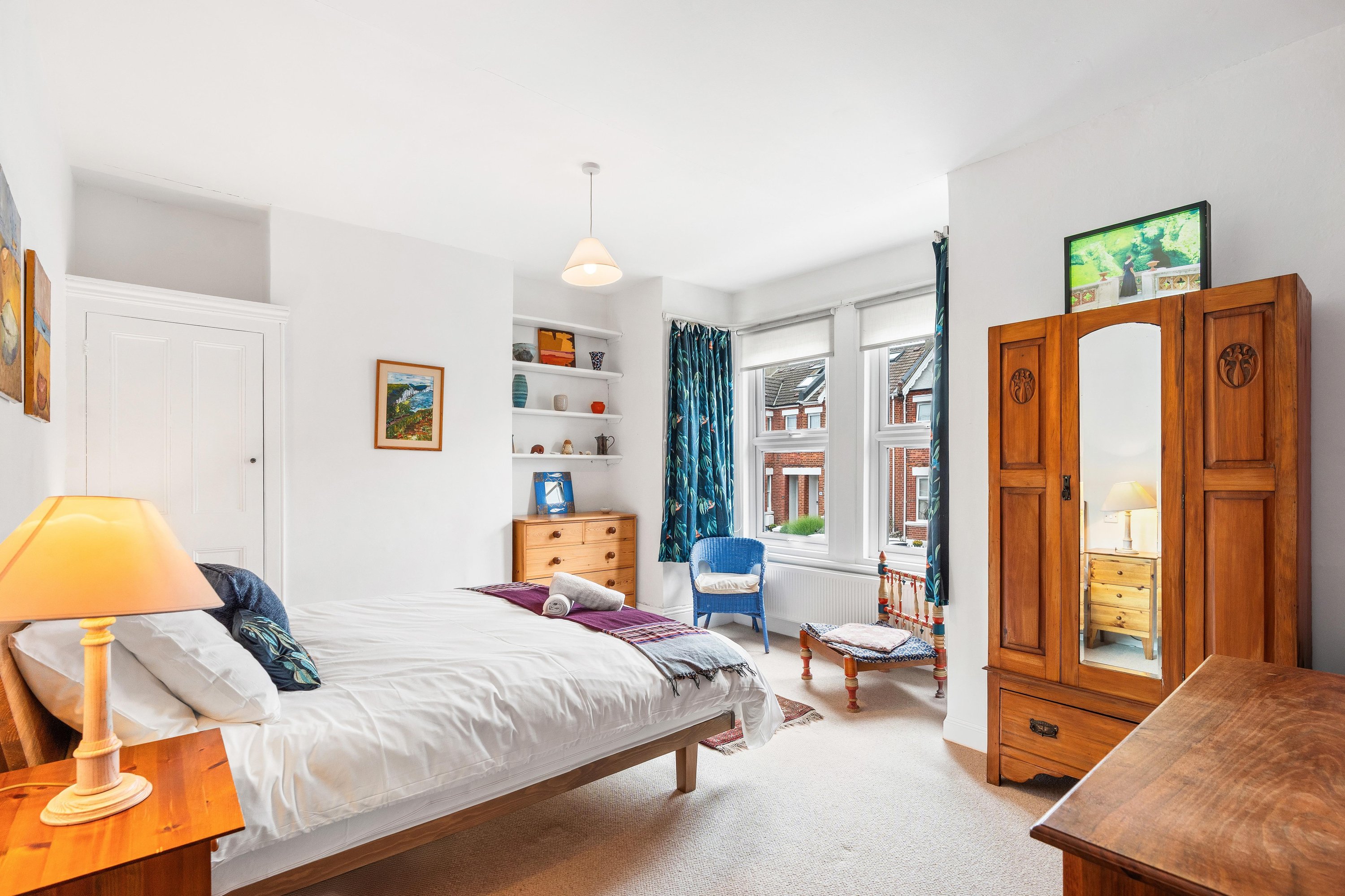 Daphne House | By My Getaways in 13 Bates Road, Brighton BN1 6PF BN1 6PF - Property image 2 - VivreStays