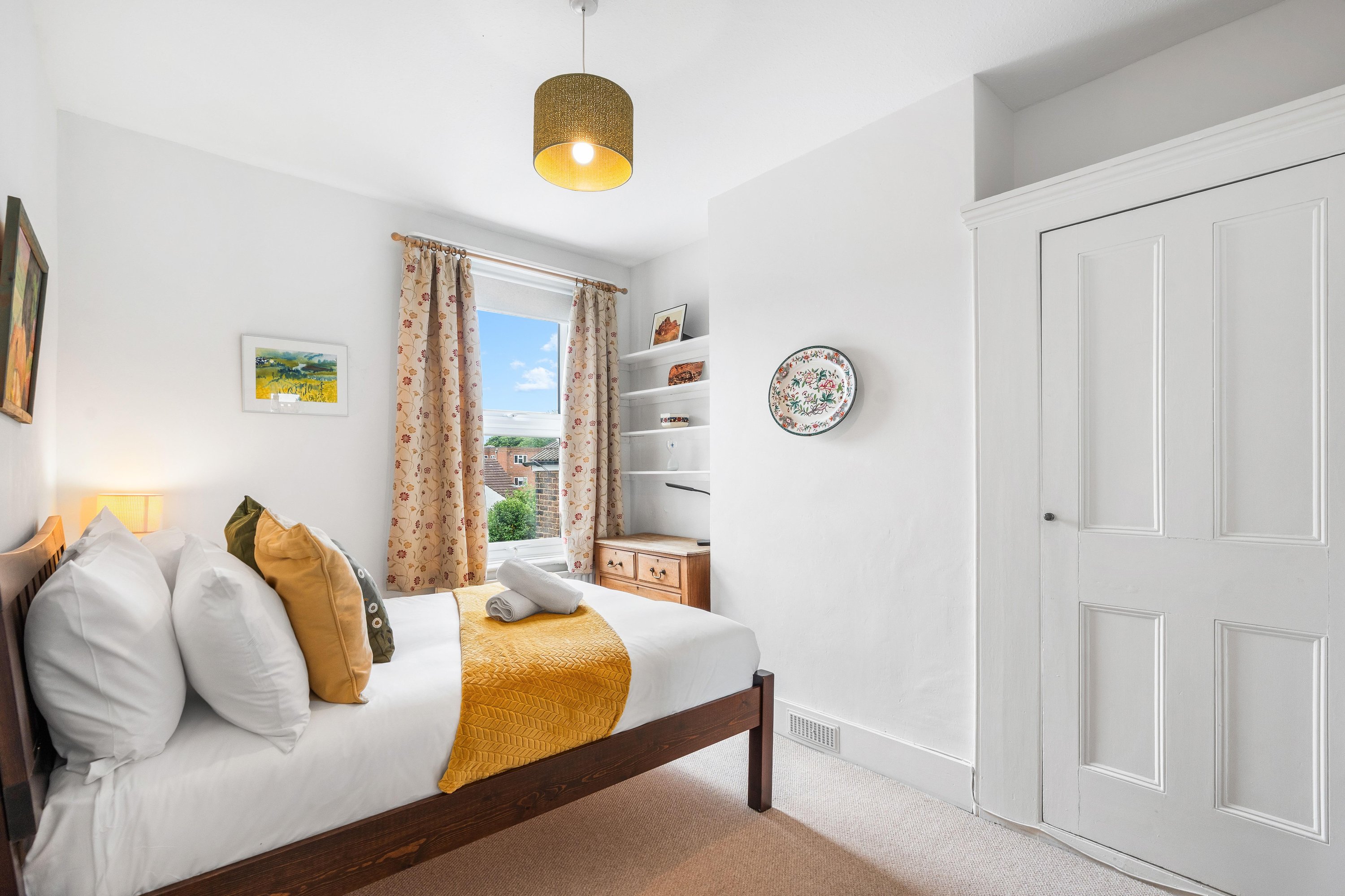 Daphne House | By My Getaways in 13 Bates Road, Brighton BN1 6PF BN1 6PF - Property image 14 - VivreStays