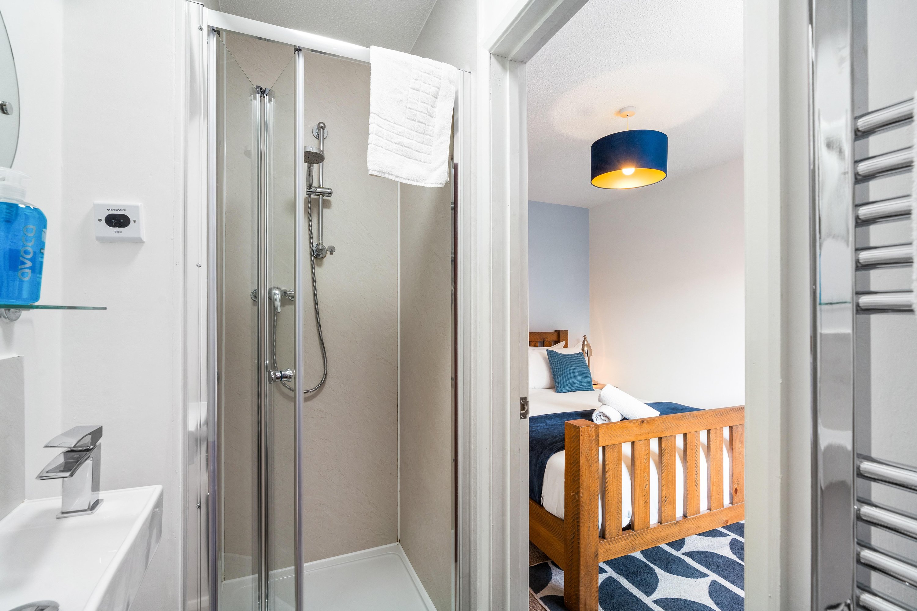 Downs Escape | By My Getaways in 6 Tottington Way Shoreham-by-Sea West Sussex BN43 6HU - Property image 12 - VivreStays