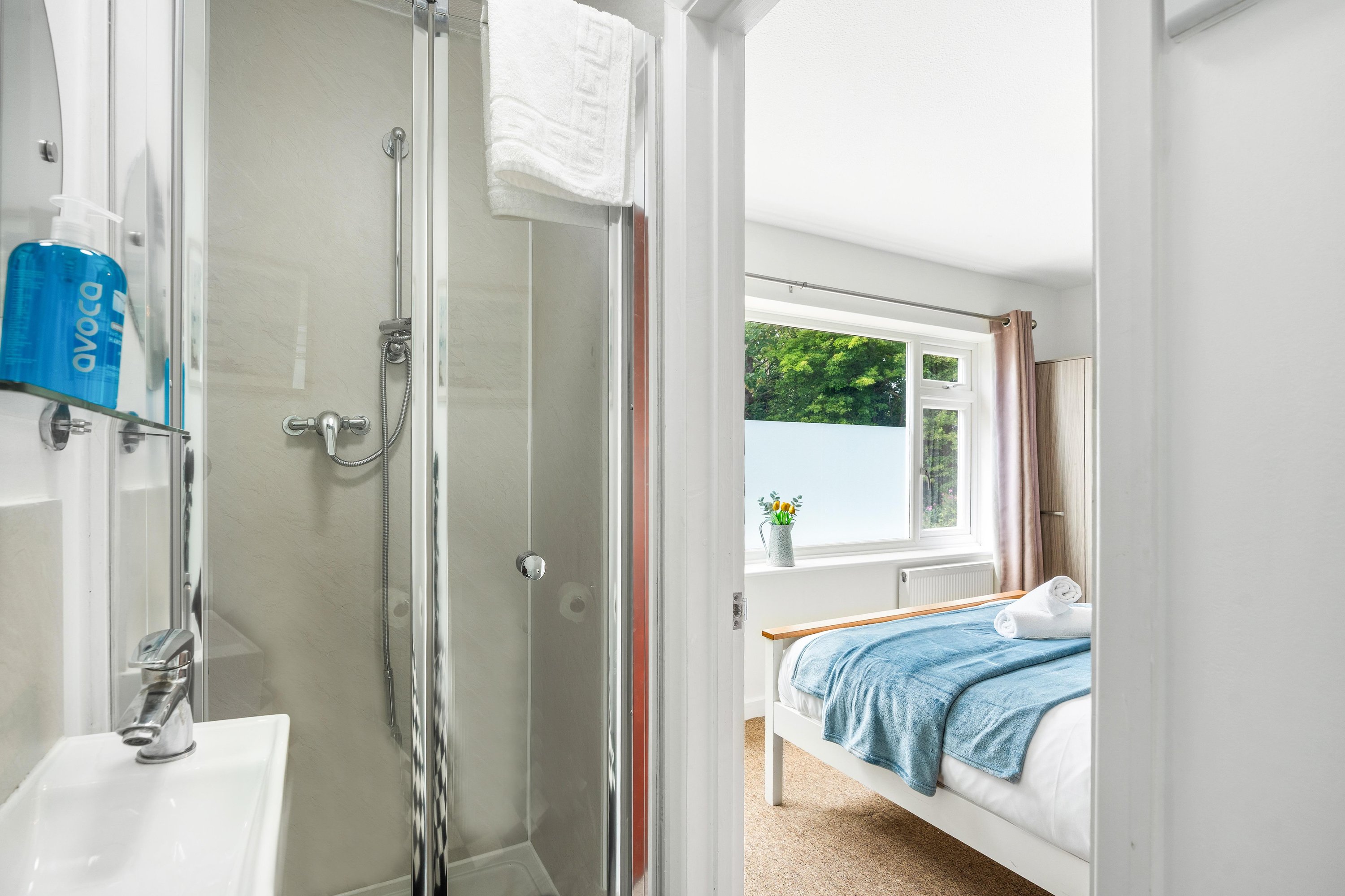 Downs Escape | By My Getaways in 6 Tottington Way Shoreham-by-Sea West Sussex BN43 6HU - Property image 20 - VivreStays
