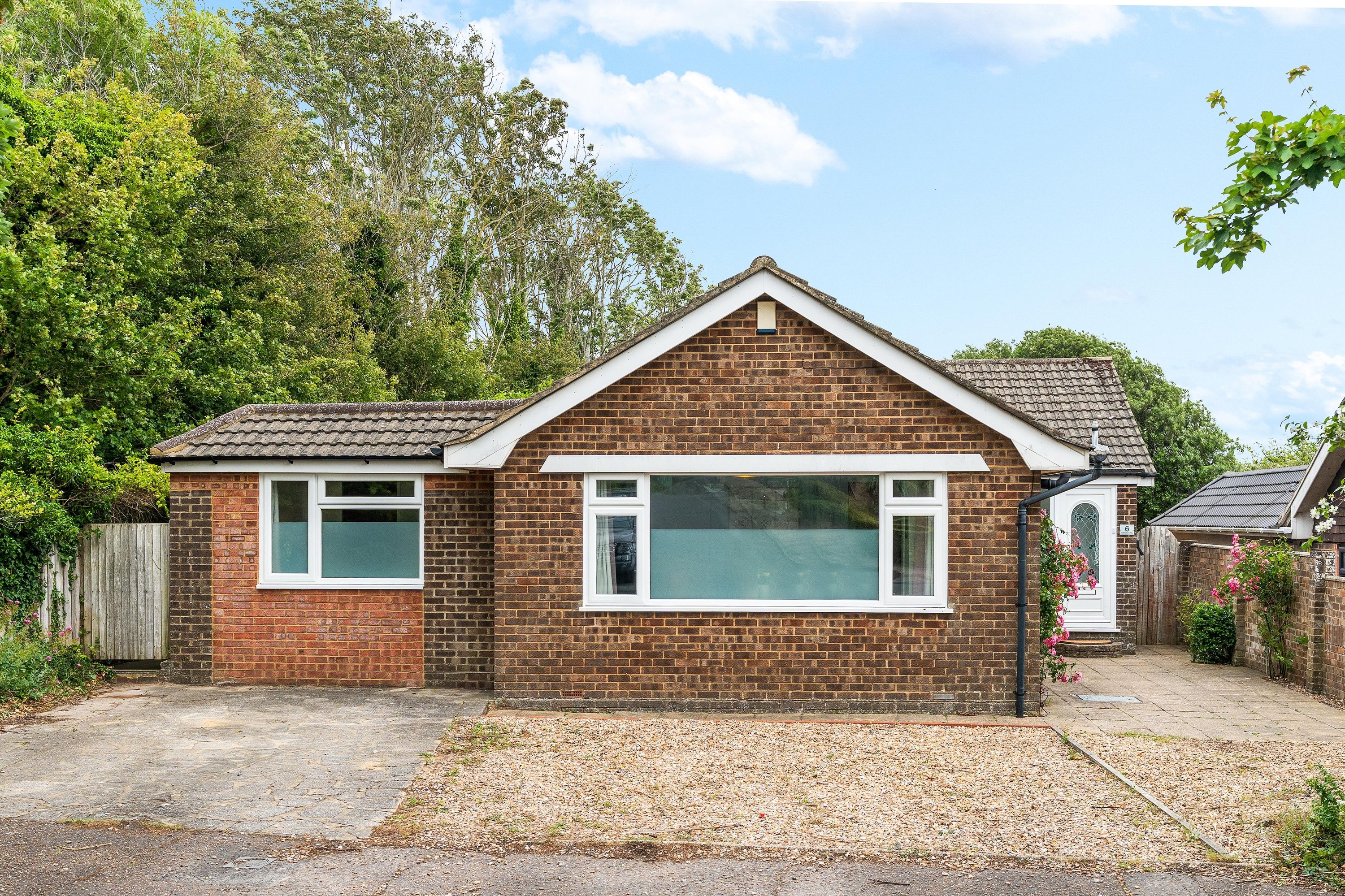 Downs Escape | By My Getaways in 6 Tottington Way Shoreham-by-Sea West Sussex BN43 6HU - Property image 14 - VivreStays