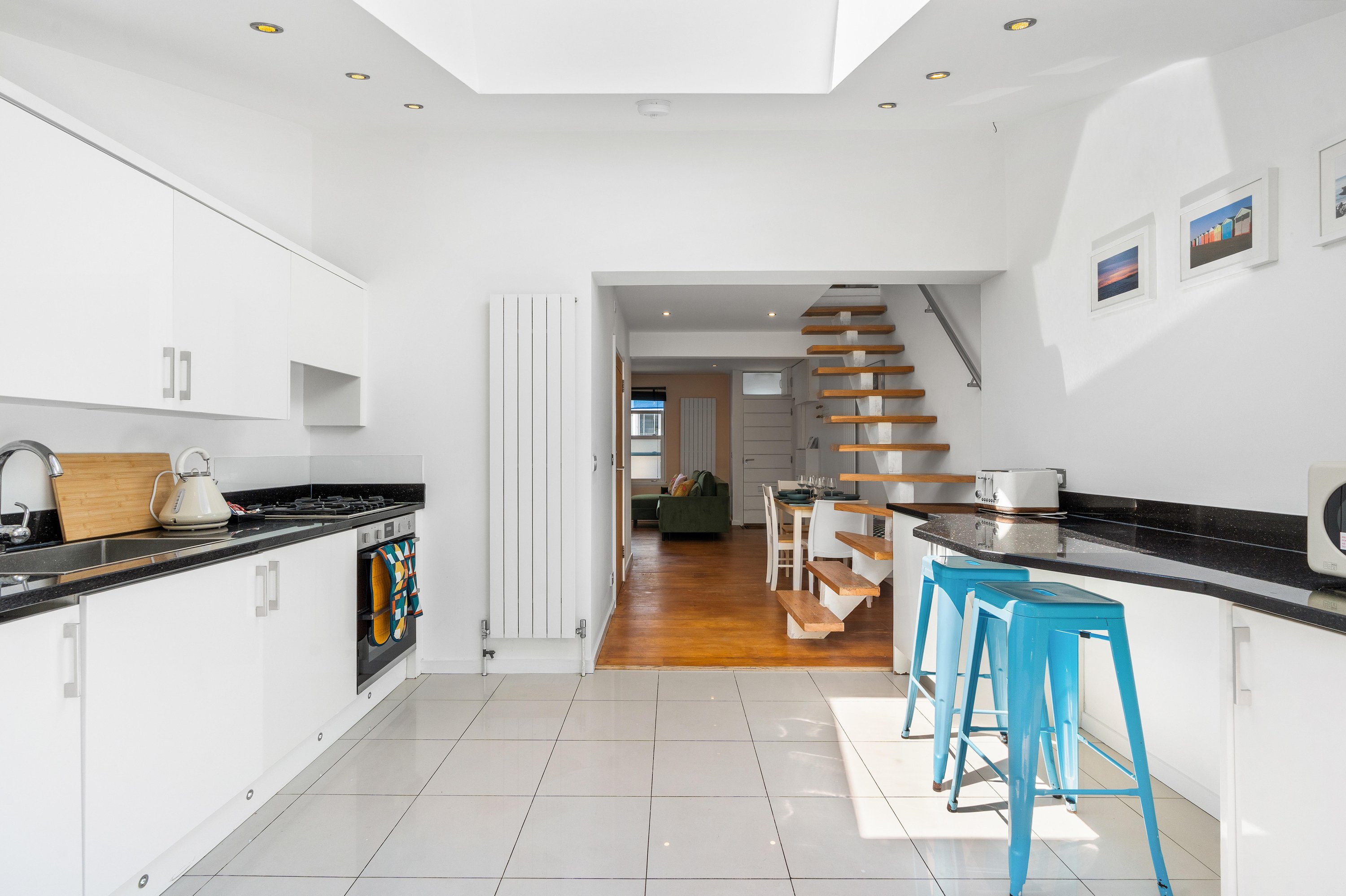 Leafy Haven | By My Getaways in 56 Coleman Street, Brighton BN2 9SQ - Property image 12 - VivreStays