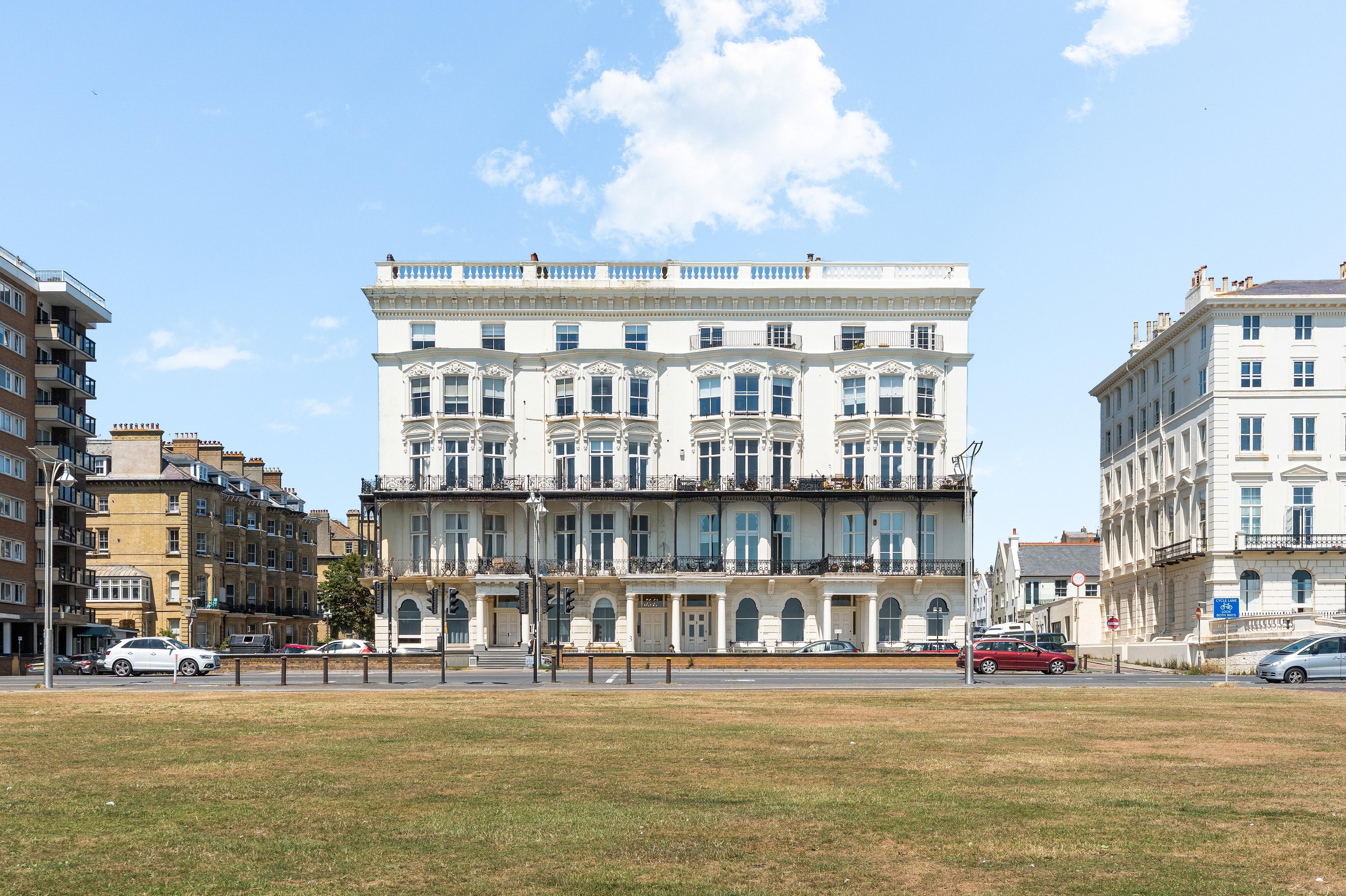 Hove Hideout | By My Getaways in Flat 1, 3 Adelaide Mansions, Hove BN3 2GT - Property image 2 - VivreStays